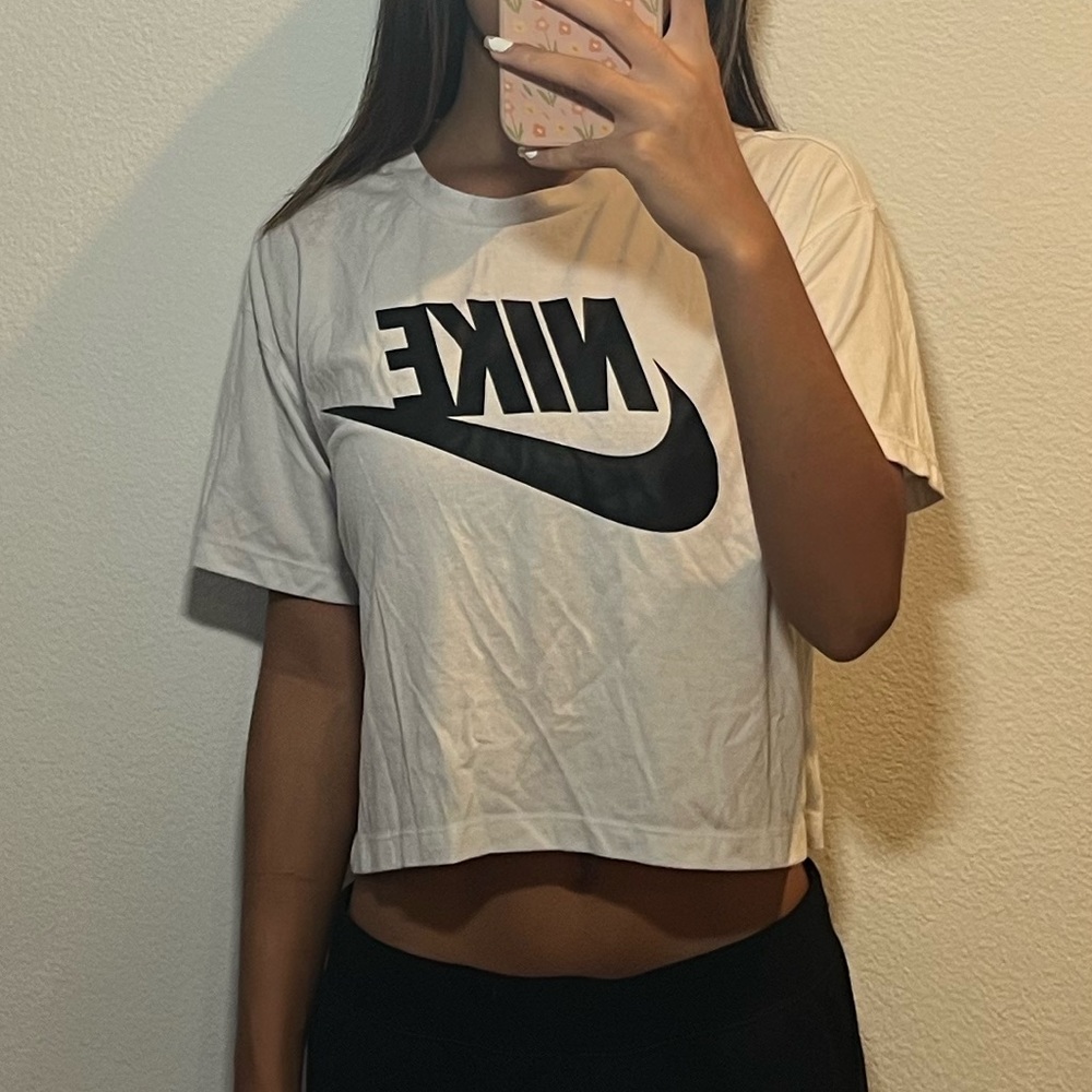 NIKE logo crop top tee shirt